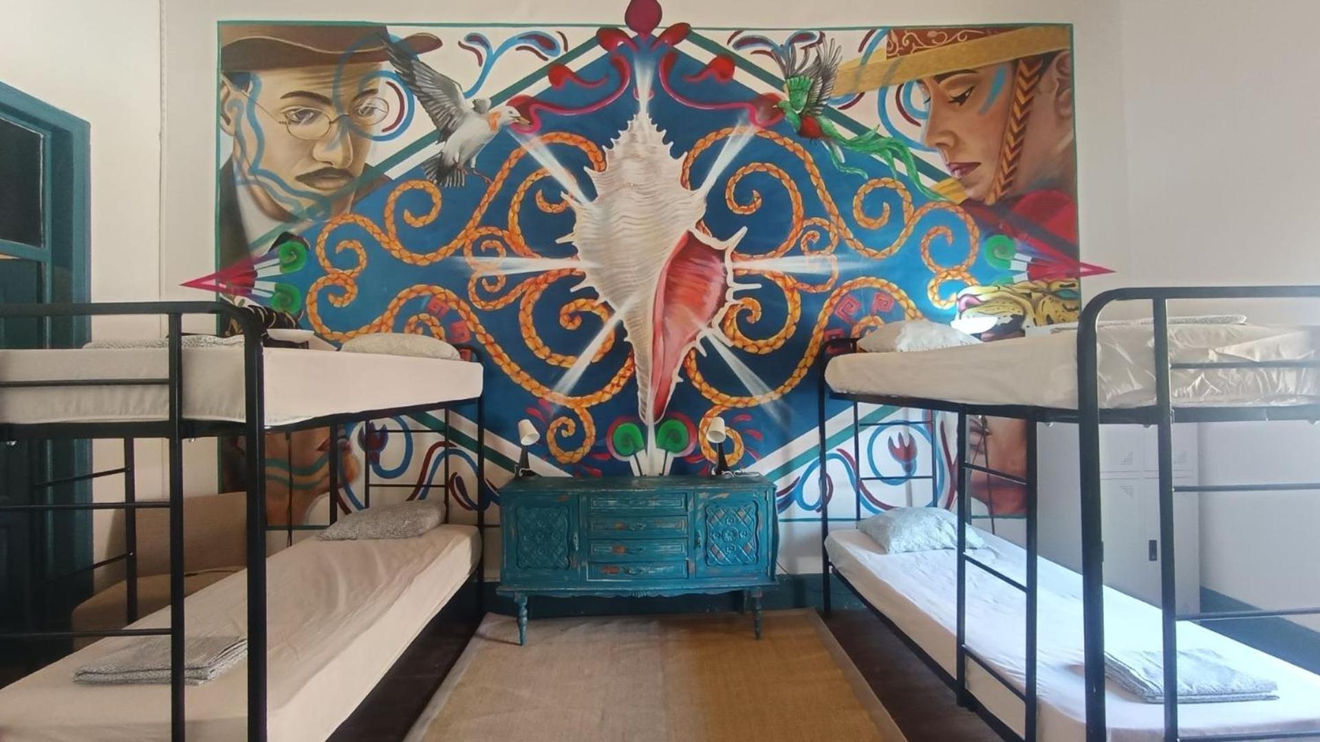 St. Antonio 49 Hostel Faro Luaran gambar